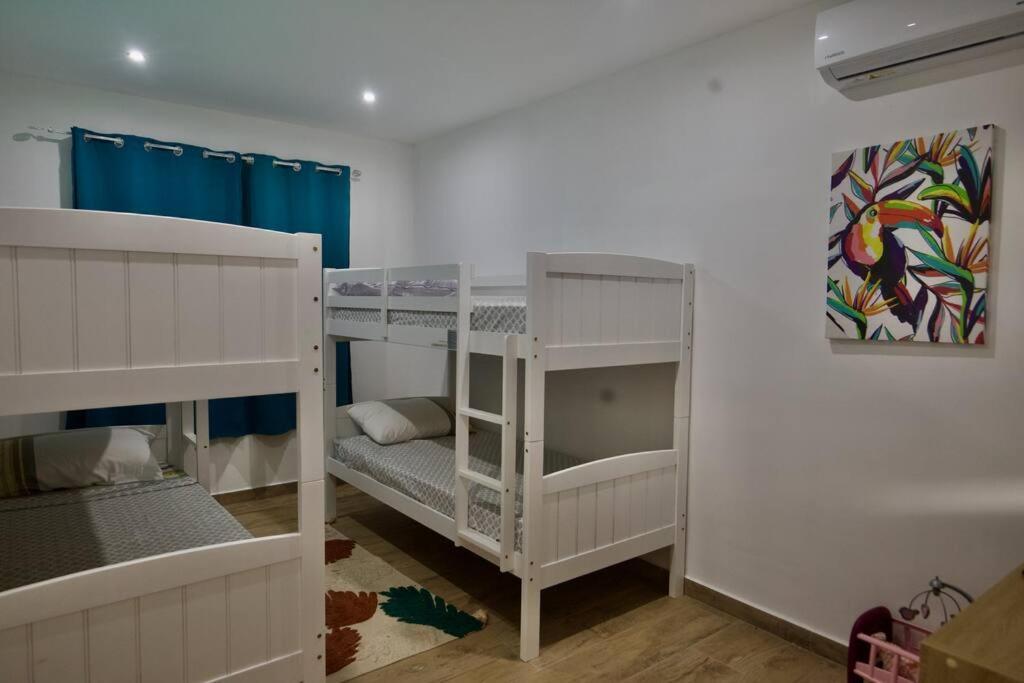 Villa Du Beau Vallon 2 Jacuzzi Privatif Et Piscine Chauffee Partagee Saint-Benoît Exteriör bild