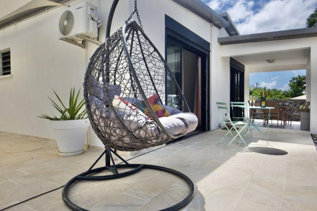 Villa Du Beau Vallon 2 Jacuzzi Privatif Et Piscine Chauffee Partagee Saint-Benoît Exteriör bild