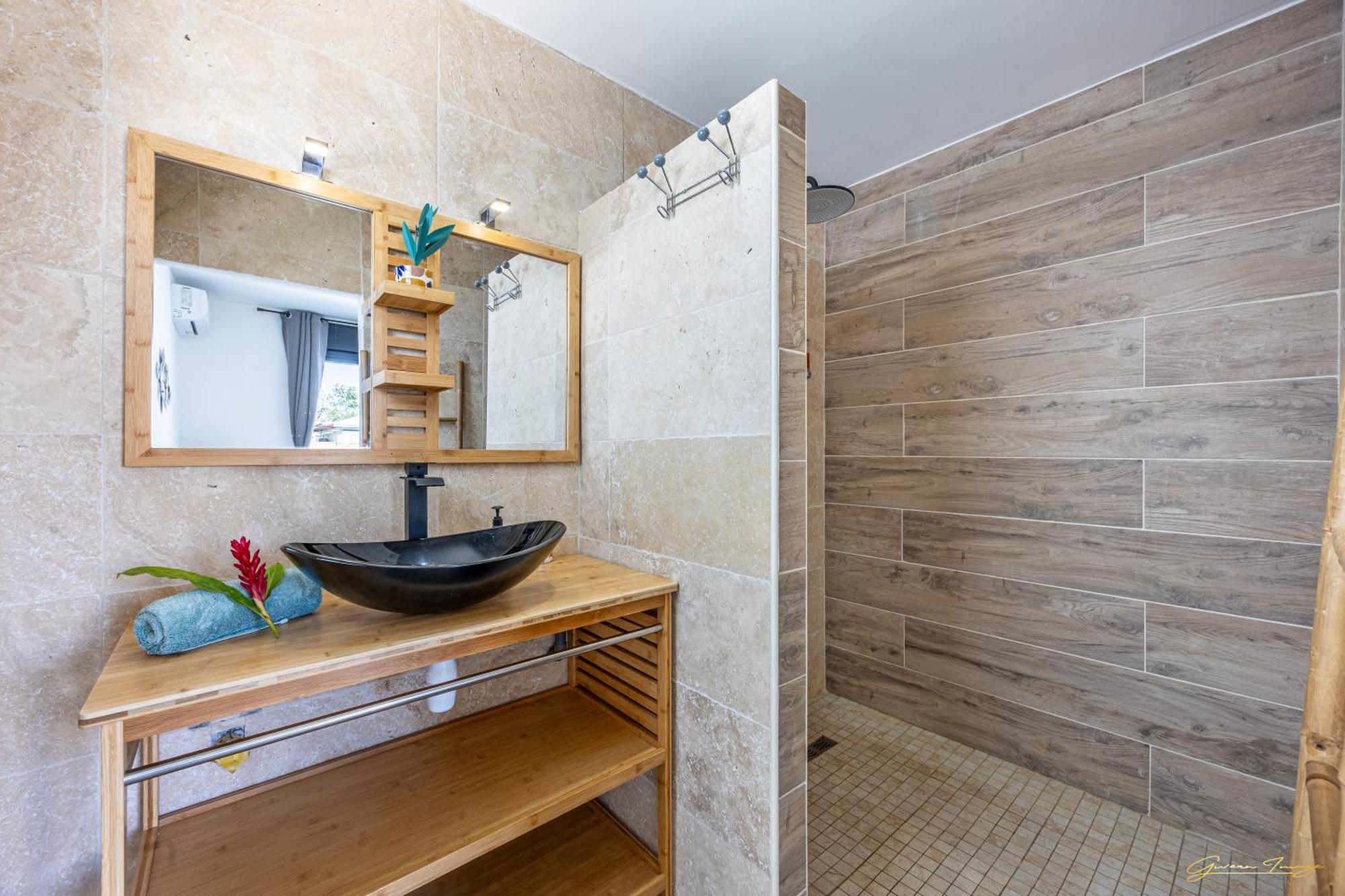 Villa Du Beau Vallon 2 Jacuzzi Privatif Et Piscine Chauffee Partagee Saint-Benoît Exteriör bild